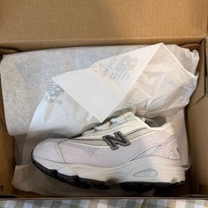 New Balance Kids' Cream and Black Sneakers